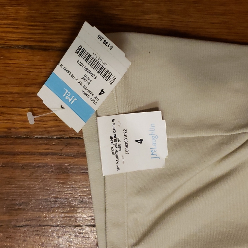 JMcLaughlin Dock Capri's Slim